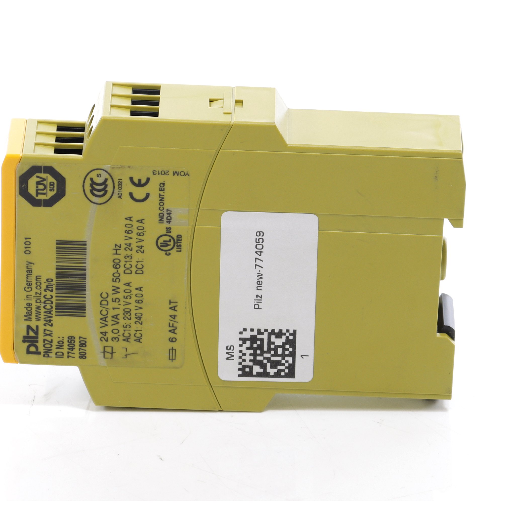 Safety switching device PNOZ X7 24VACDC 2n/o 